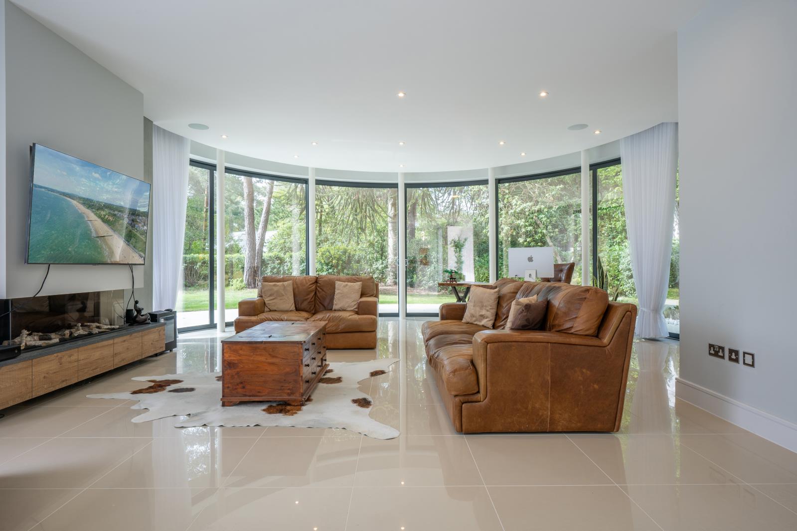 Property Image 5bd51db2-6454-42a8-b9d9-32b3ec710e33