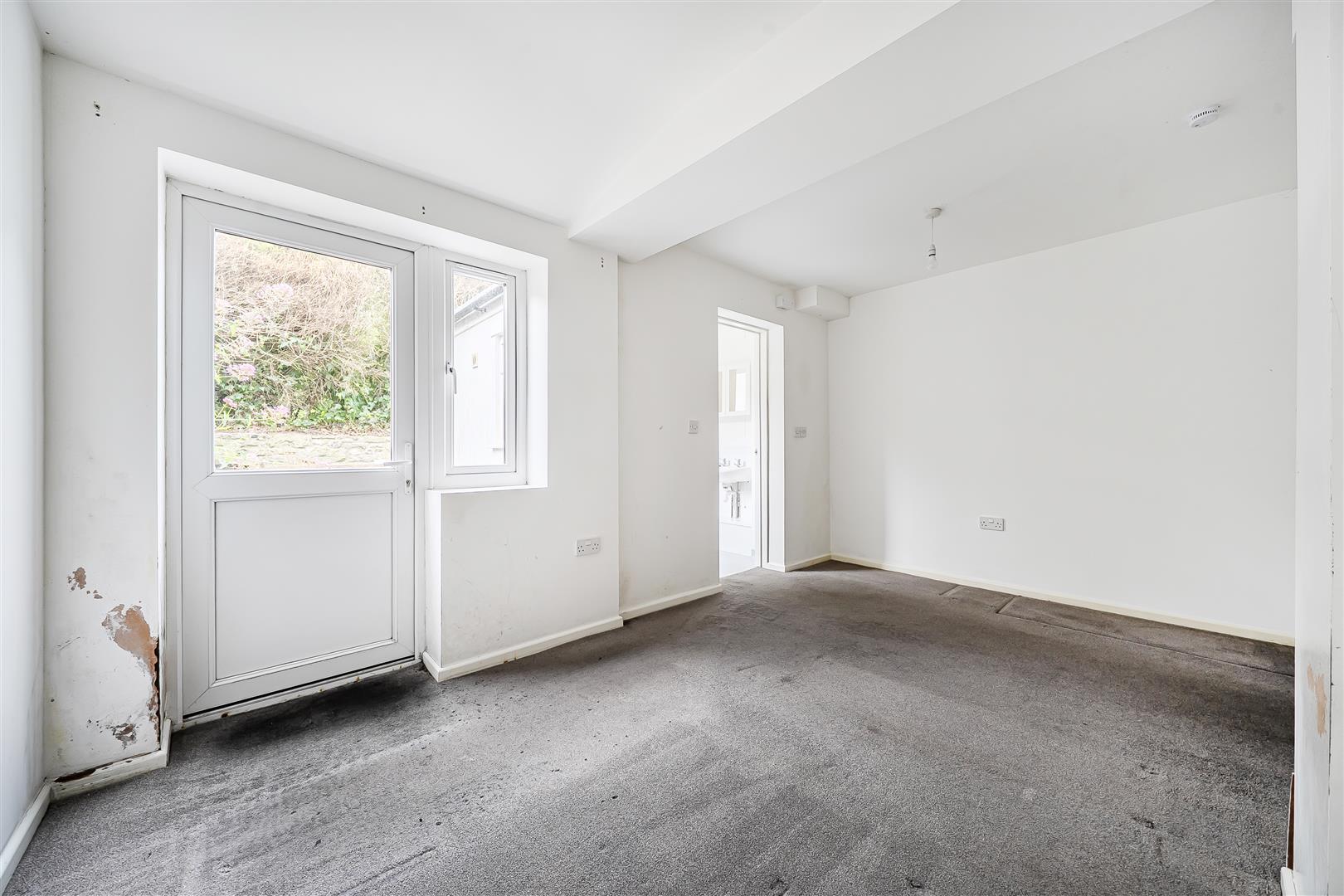 Property Image 5bda1a08-ed59-47e9-bf5e-1ec355f26ccd