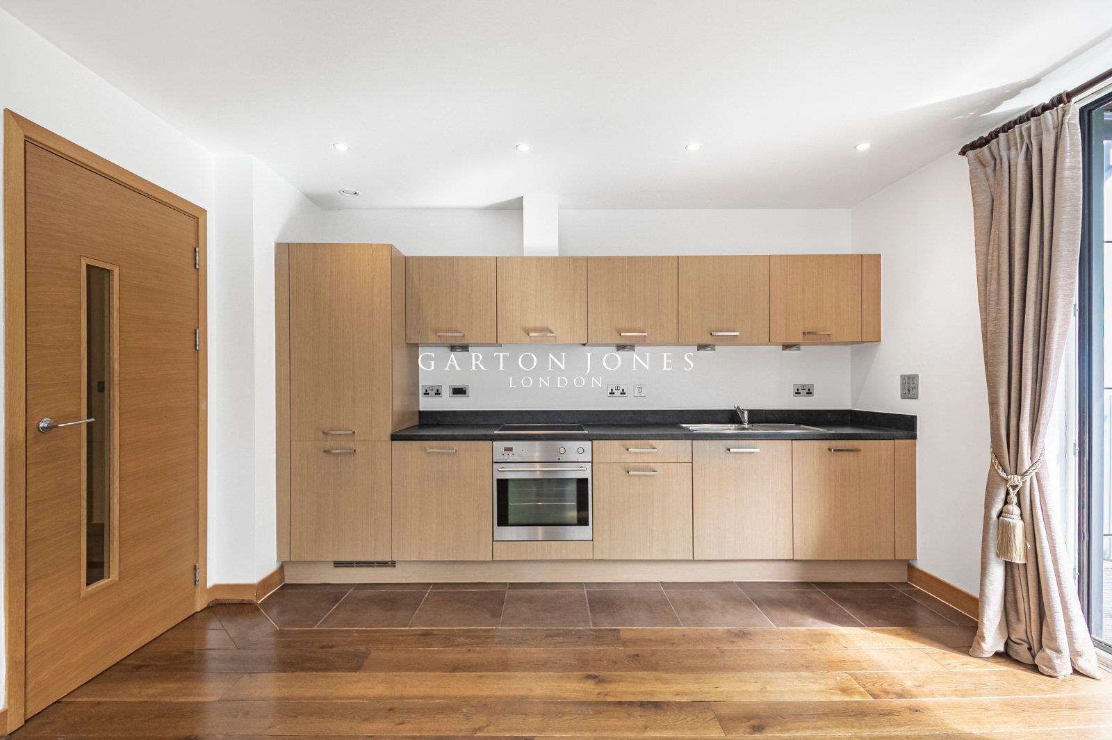 Property Image 5be3f523-7c38-45c3-9059-9fe4f320f3d3