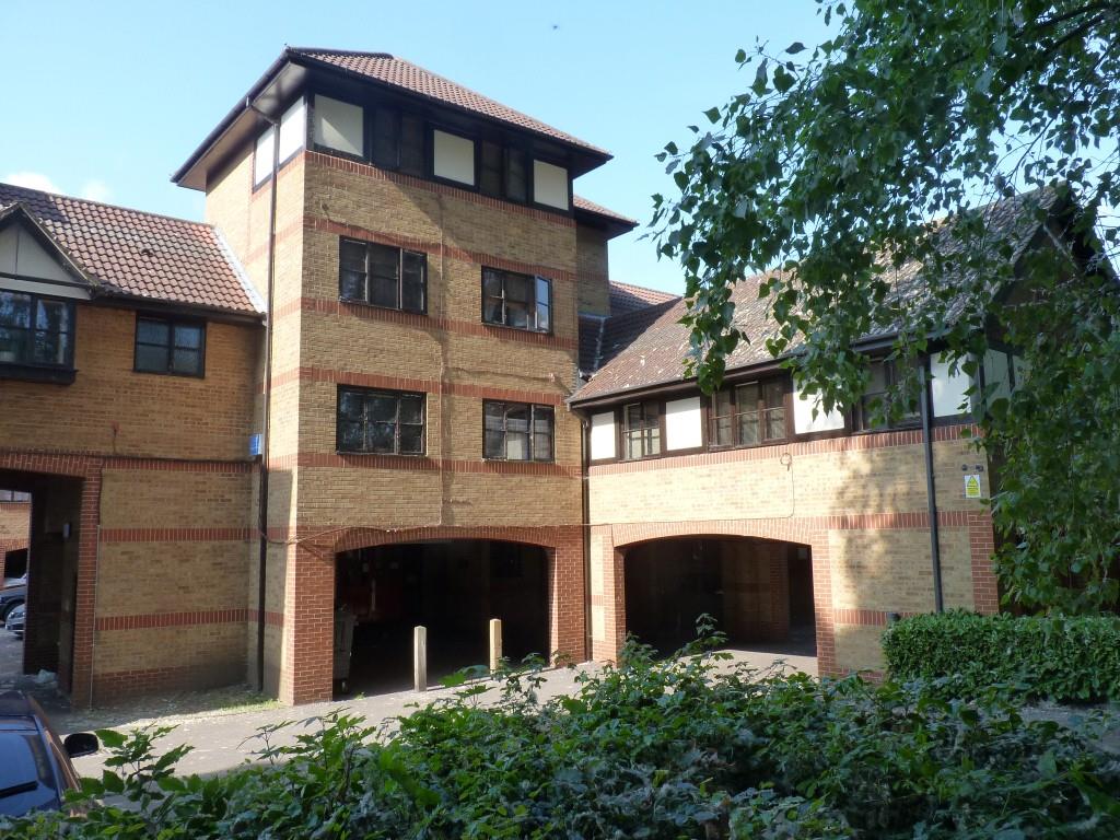 Property Image 5bec4c84-e3f3-47a1-a588-c15eada5d67d