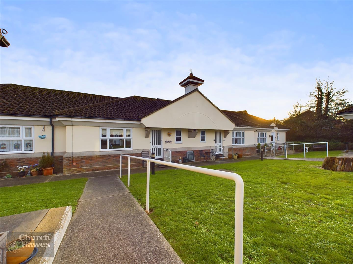 Property Image 5bf084f4-33c5-4feb-b526-bbf8fd29df73