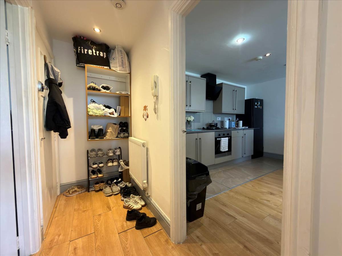 Property Image 5c02ee26-e11c-473b-ac58-579bd81a2821