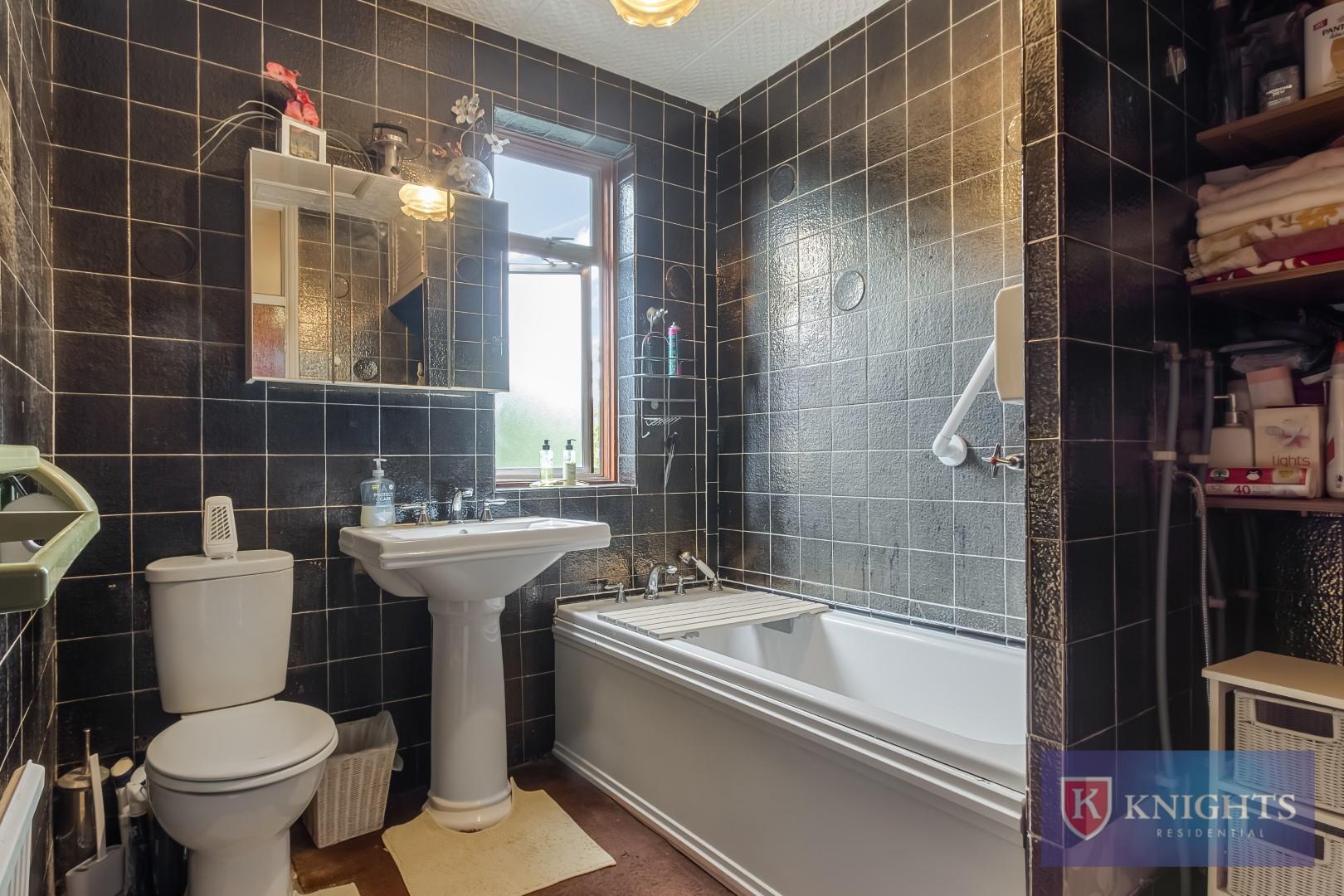 Property Image 5c059f09-812a-4c1a-ab23-b034163b6744