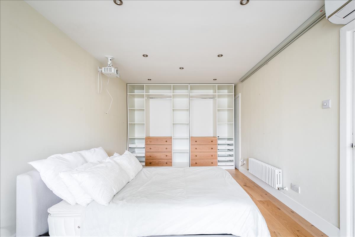 Property Image 5c0828a9-f2c1-4e93-8344-5029334670de