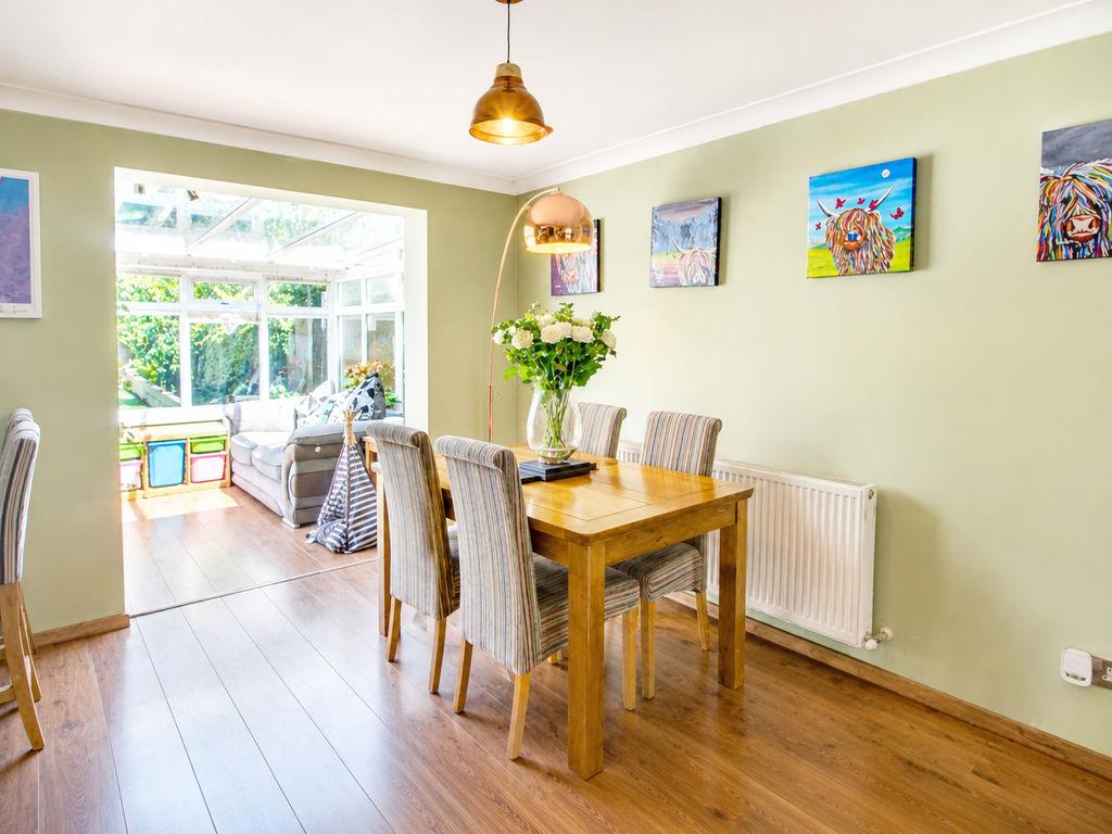 Property Image 5c1b35d9-ae88-4c5c-8e37-e6de91d409e7