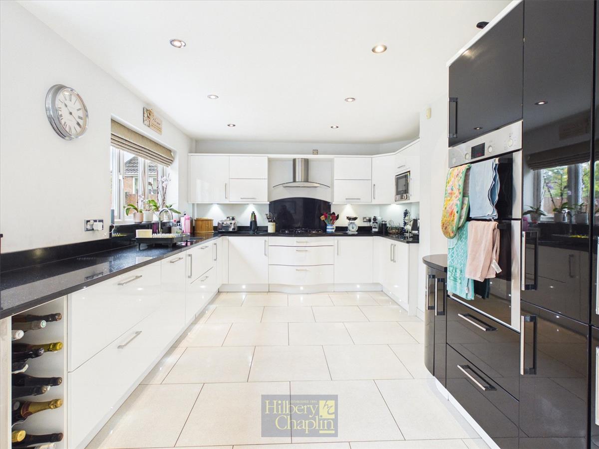 Property Image 5c1e4175-f314-43fd-9166-9a646994b572