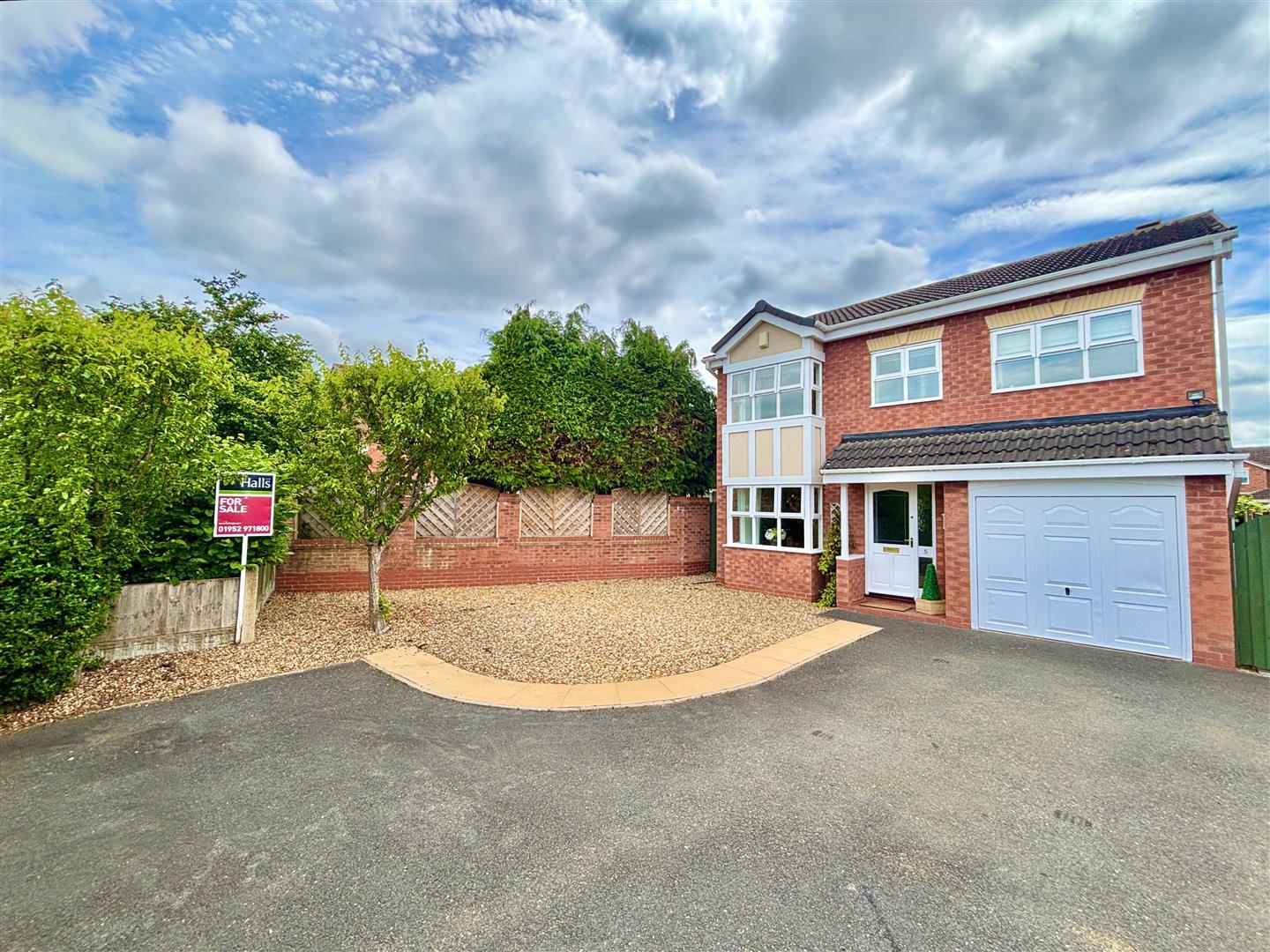Property Image 5c1e9f53-e302-46ed-b43e-db2bb3d4e138