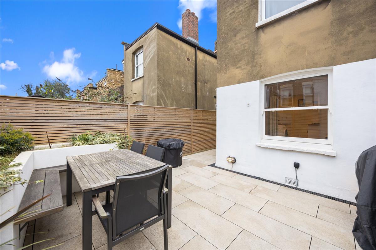 Property Image 5c22b730-d008-444e-bd78-c900db552fcc
