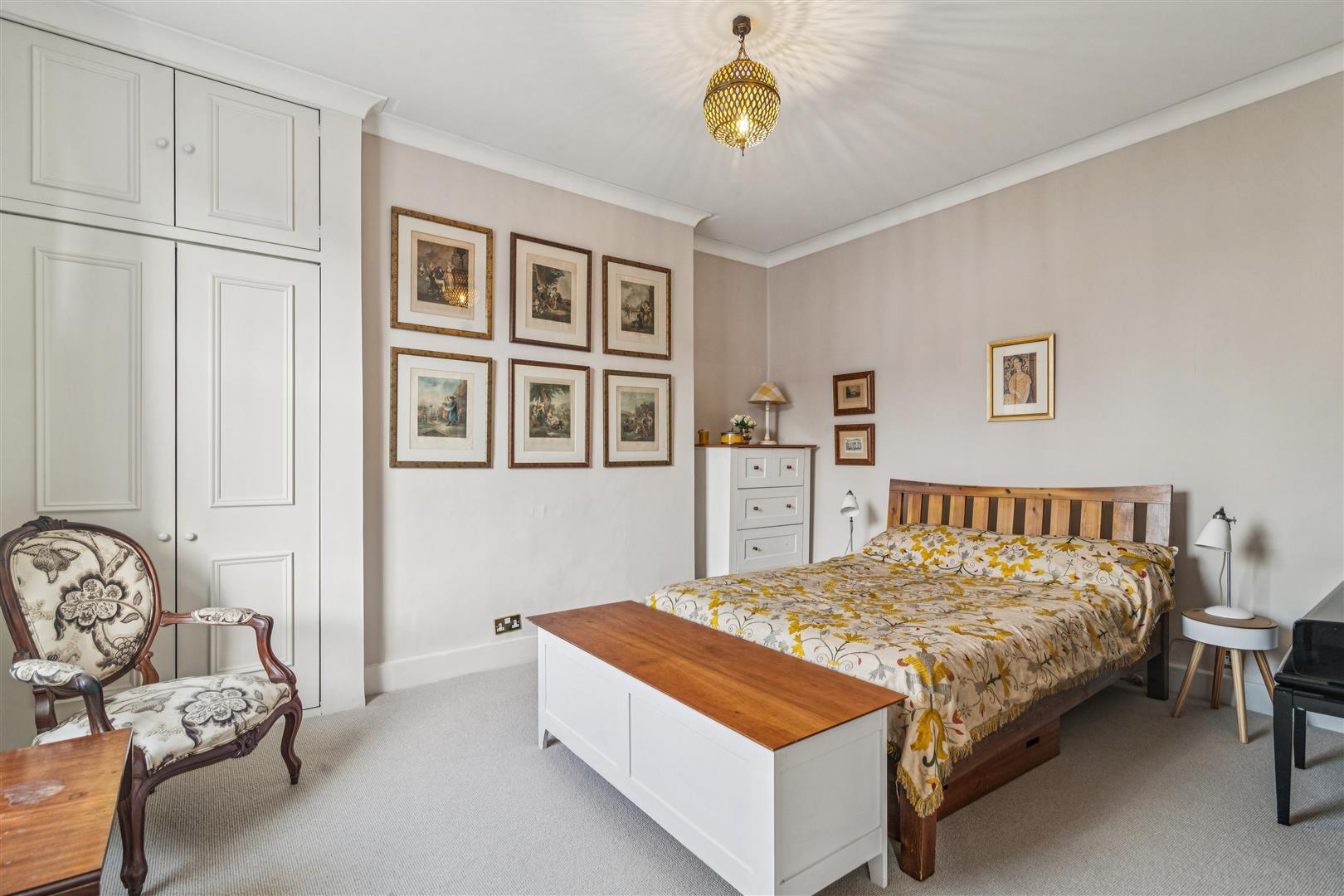 Property Image 5c37cee1-f235-4993-ad04-b36aba81ee83