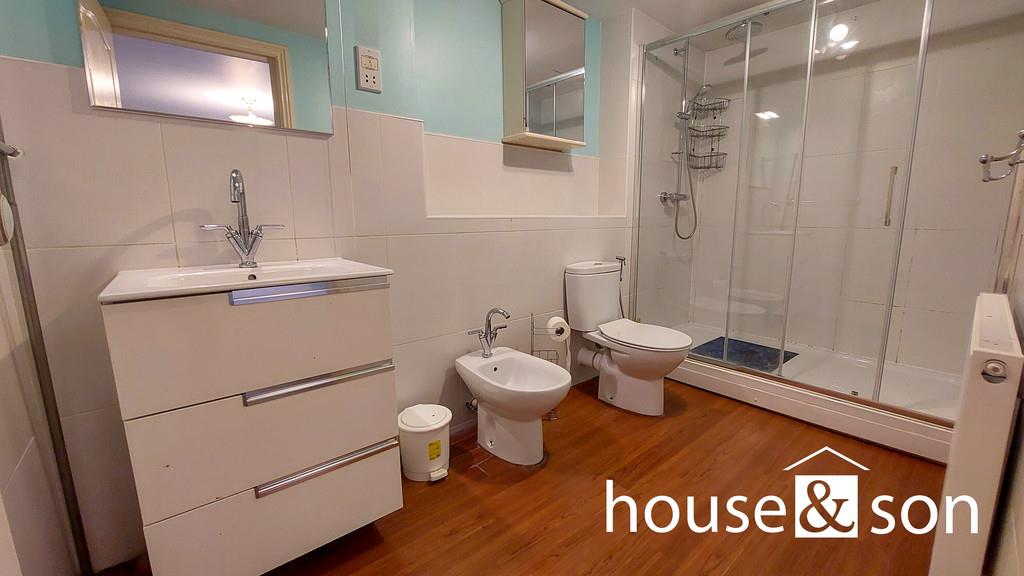 Property Image 5c3bc479-e52a-45c2-8d1e-ec6686423d12