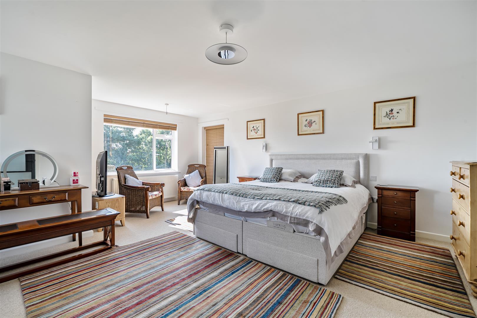 Property Image 5c4497b0-98bd-4b2c-b81c-9edbb199c817