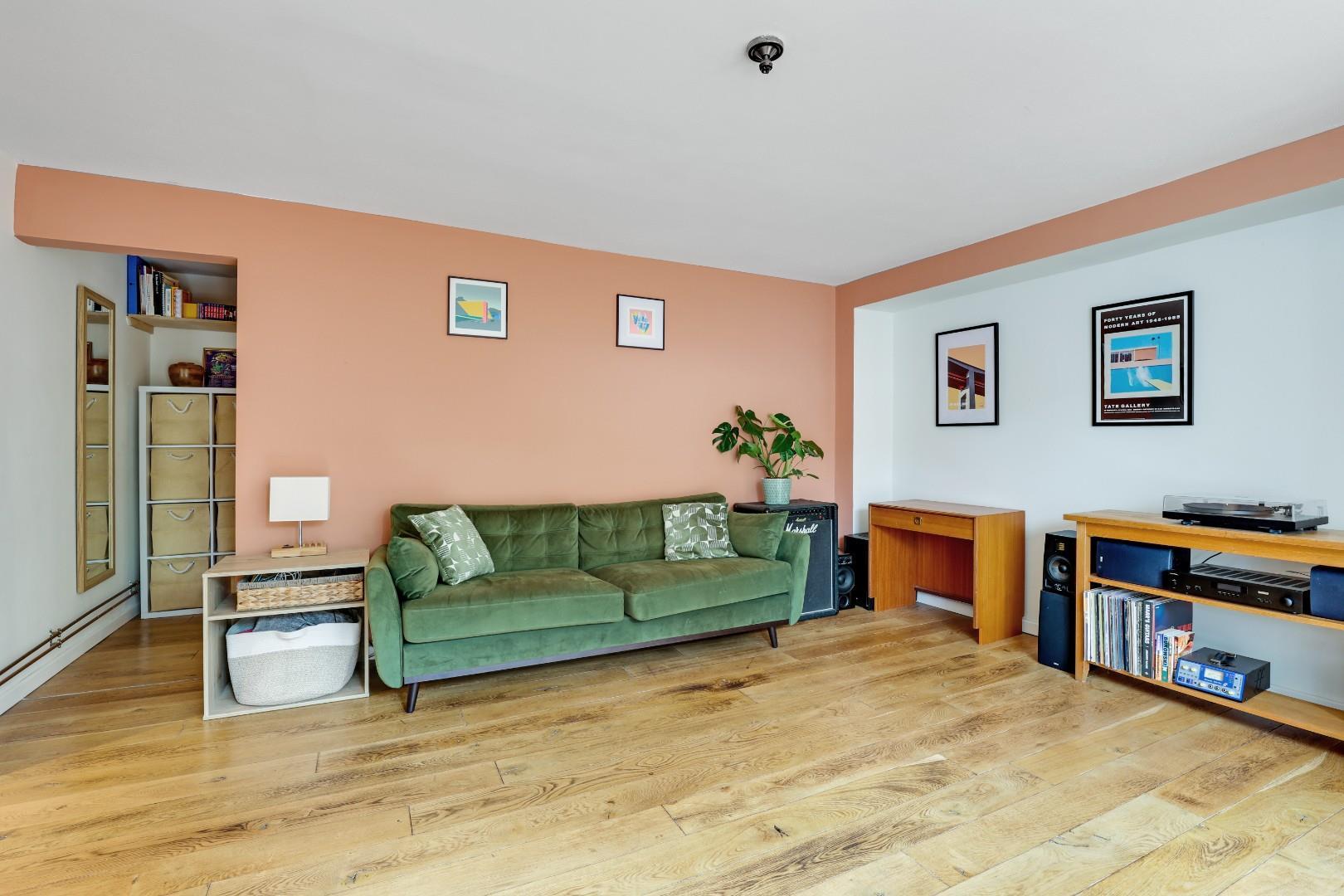 Property Image 5c4b4c04-4e06-44d2-bd00-1a57d98bda7d