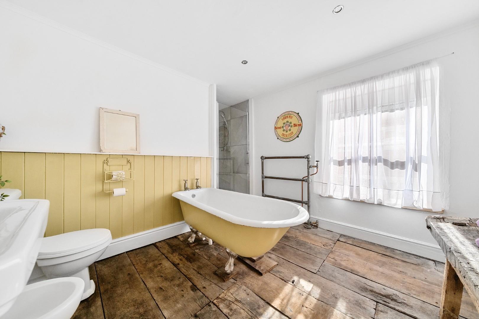 Property Image 5c5022b4-ea2e-45f2-939e-d4af75c0cb83
