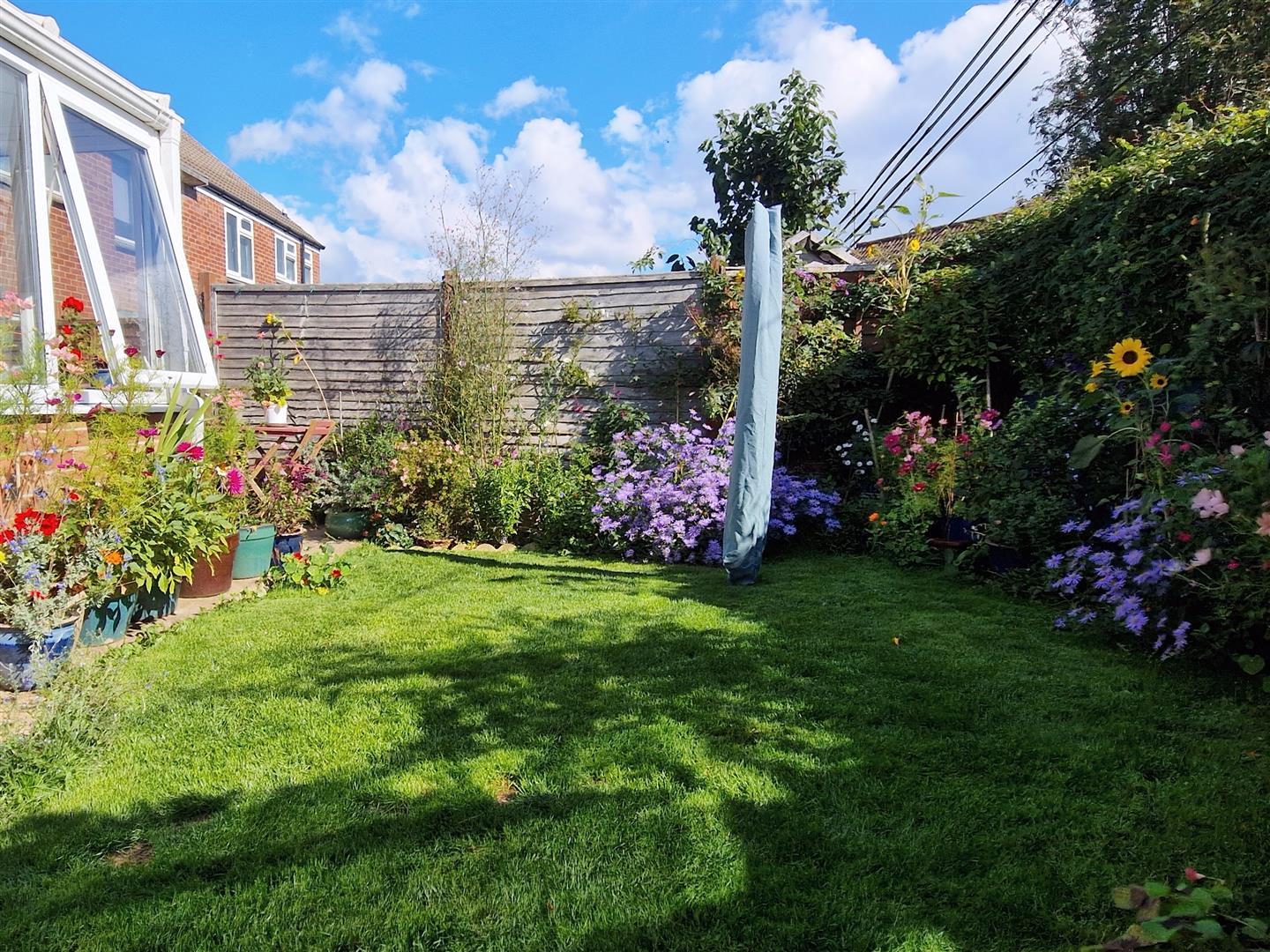 Property Image 5c532463-d79d-4eae-9c7b-429ad1d4742d