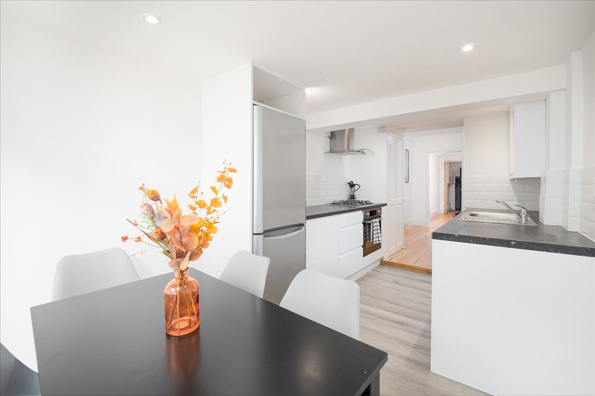 Property Image 5c5670e0-dc3e-4e9a-b7f3-66747c857695
