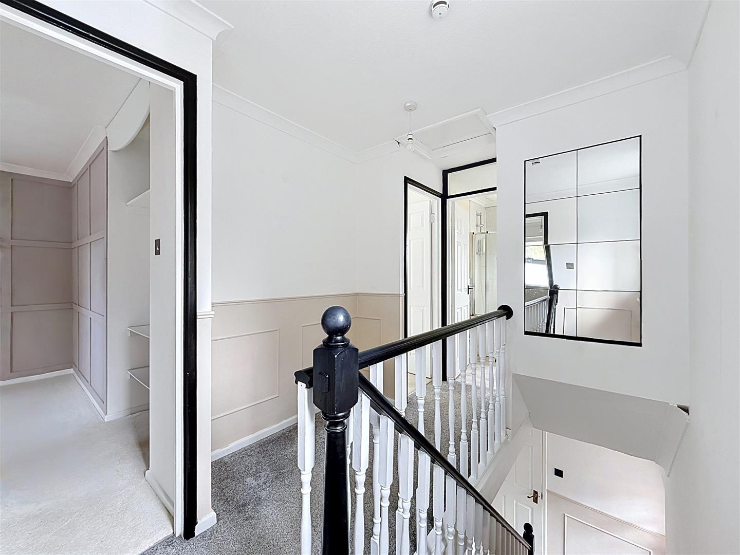 Property Image 5c5bbb4e-b05d-47b9-a1e3-e6ce01da8517