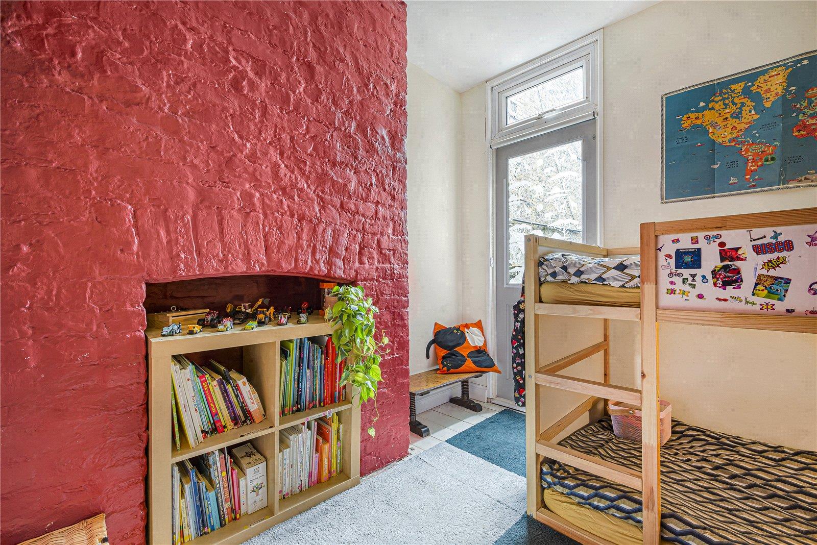 Property Image 5c628a11-84f0-44b9-a134-46dbae813eea