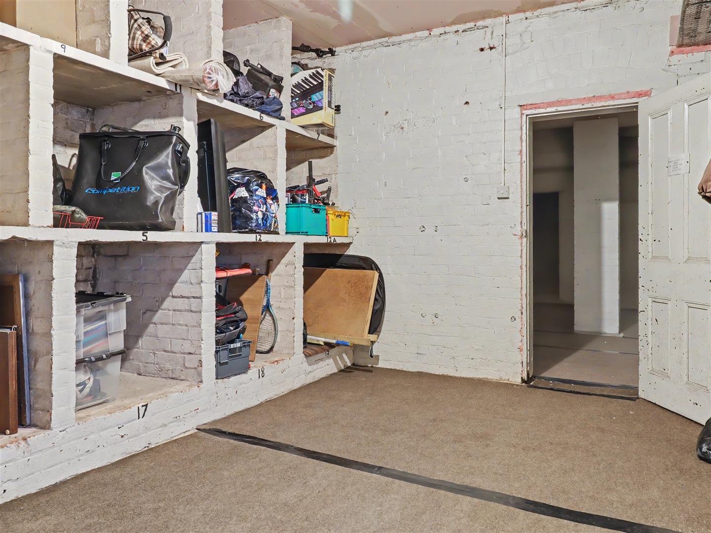 Property Image 5c6a5c98-06fb-40c7-951c-a5b64a9ccd16