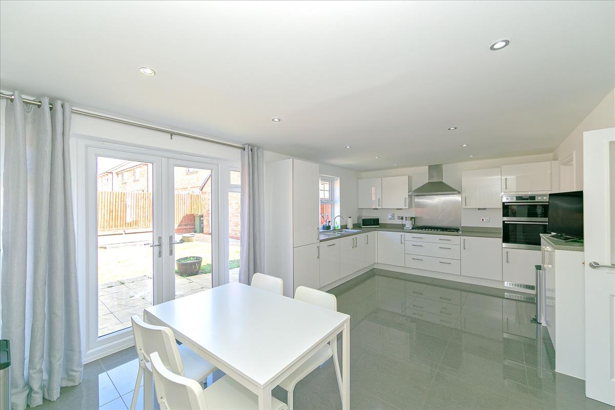 Property Image 5c6f6c7e-2fcf-4dbd-99f6-2b178c69fa23