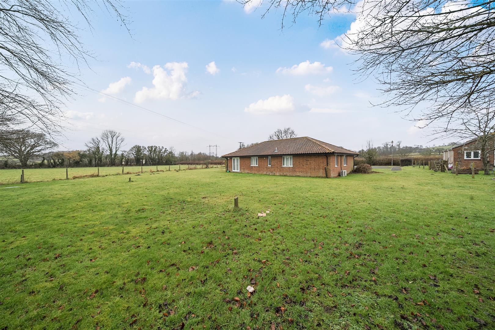 Property Image 5c7215d0-b6db-4d37-a344-1ad39d8a945b