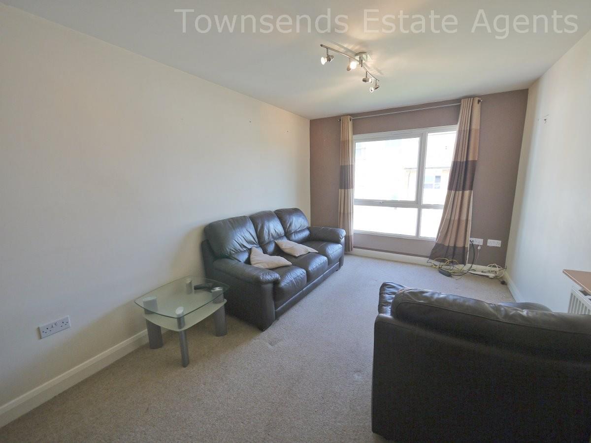 Property Image 5c7933a3-5212-445d-94c4-8203f9e2ed28