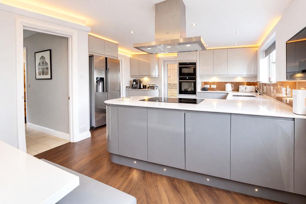 Property Image 5c7e2666-c2da-455b-b3cc-26506bd18c67