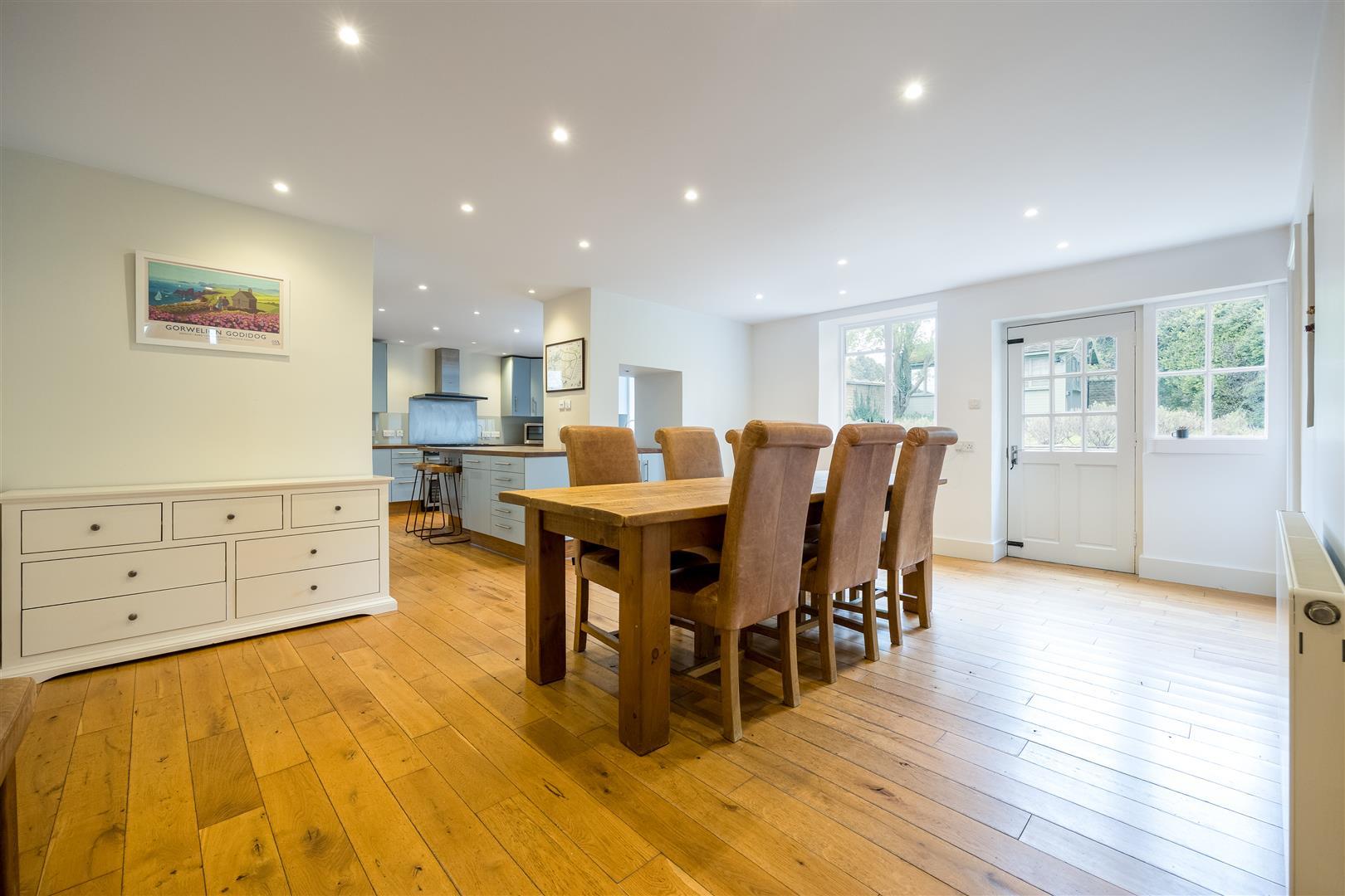 Property Image 5c7f1afa-dbcf-4314-98ea-5809736c9ca4