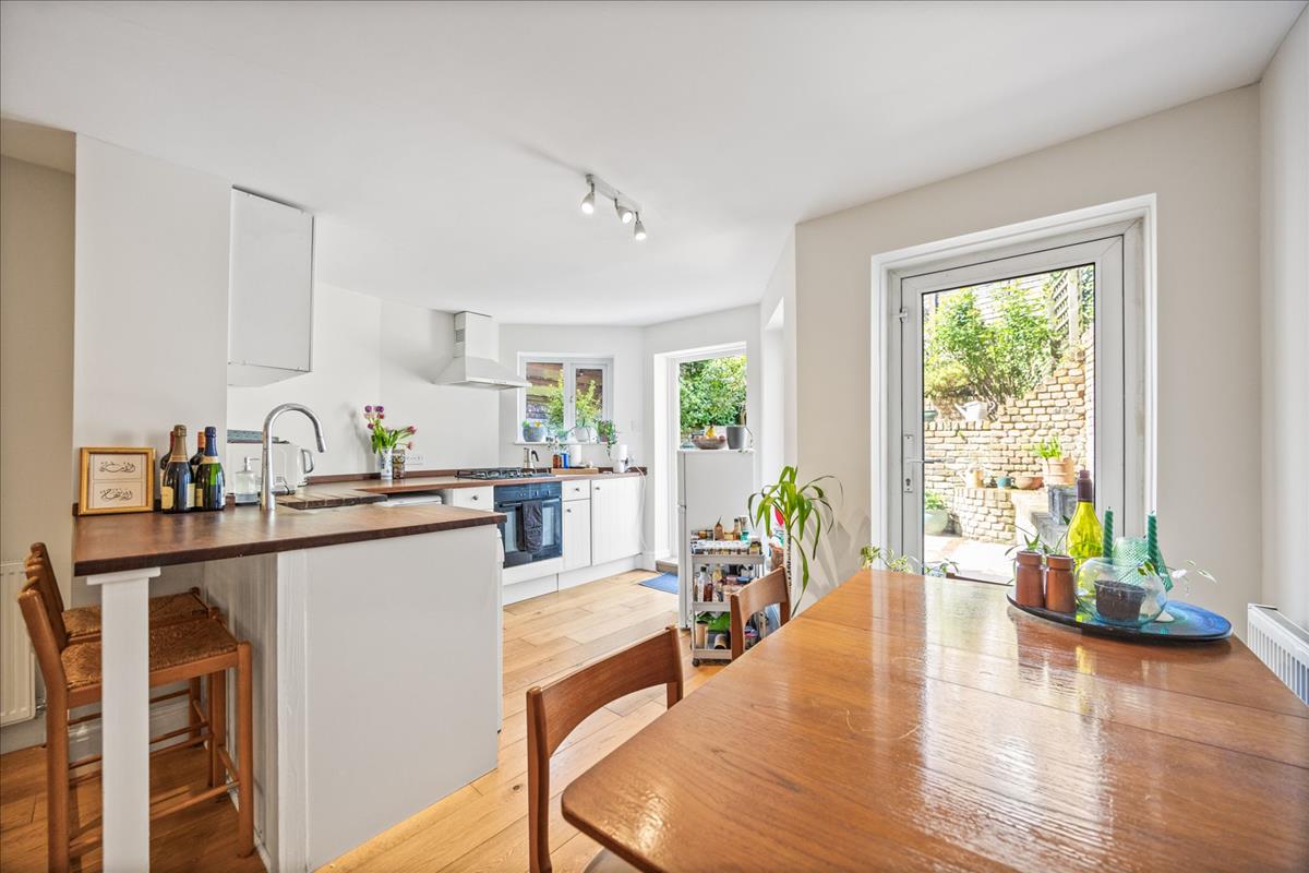 Property Image 5c850179-1981-491f-bb88-157ec2b70a5b