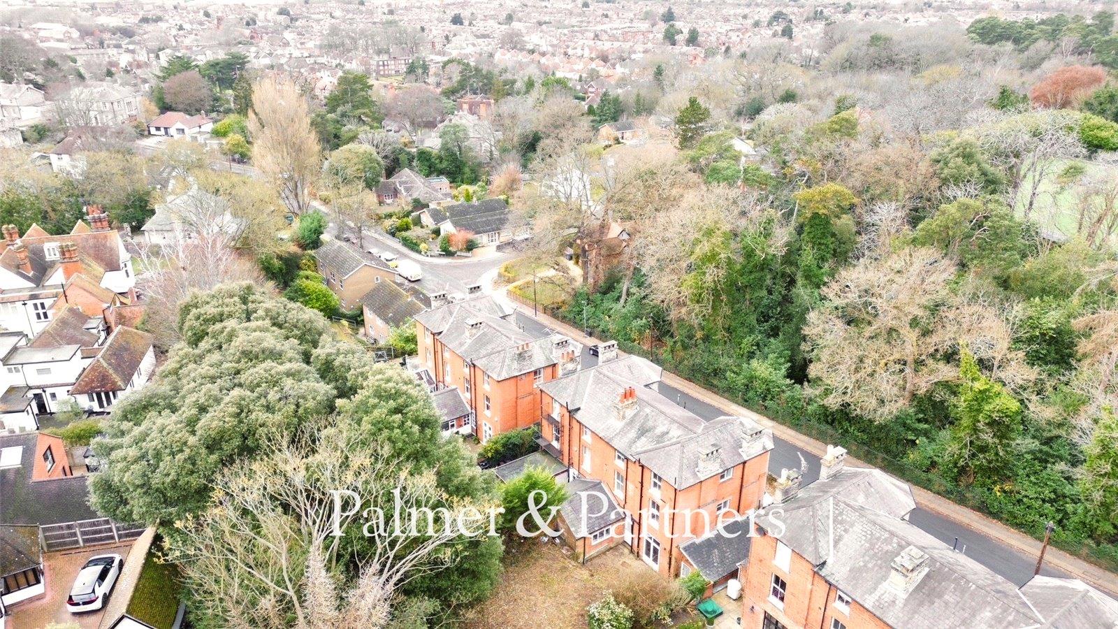 Property Image 5c8962fb-f27b-44f7-acee-b07f667eb7c6