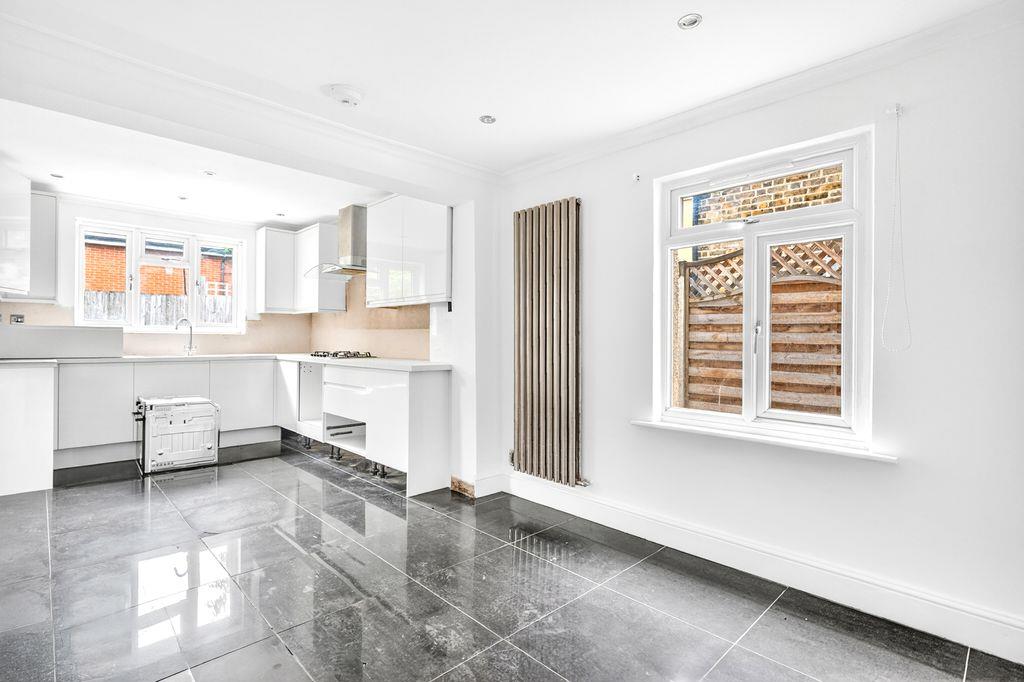 Property Image 5c8bef23-8afd-43fa-b0ce-fb29c5793a33