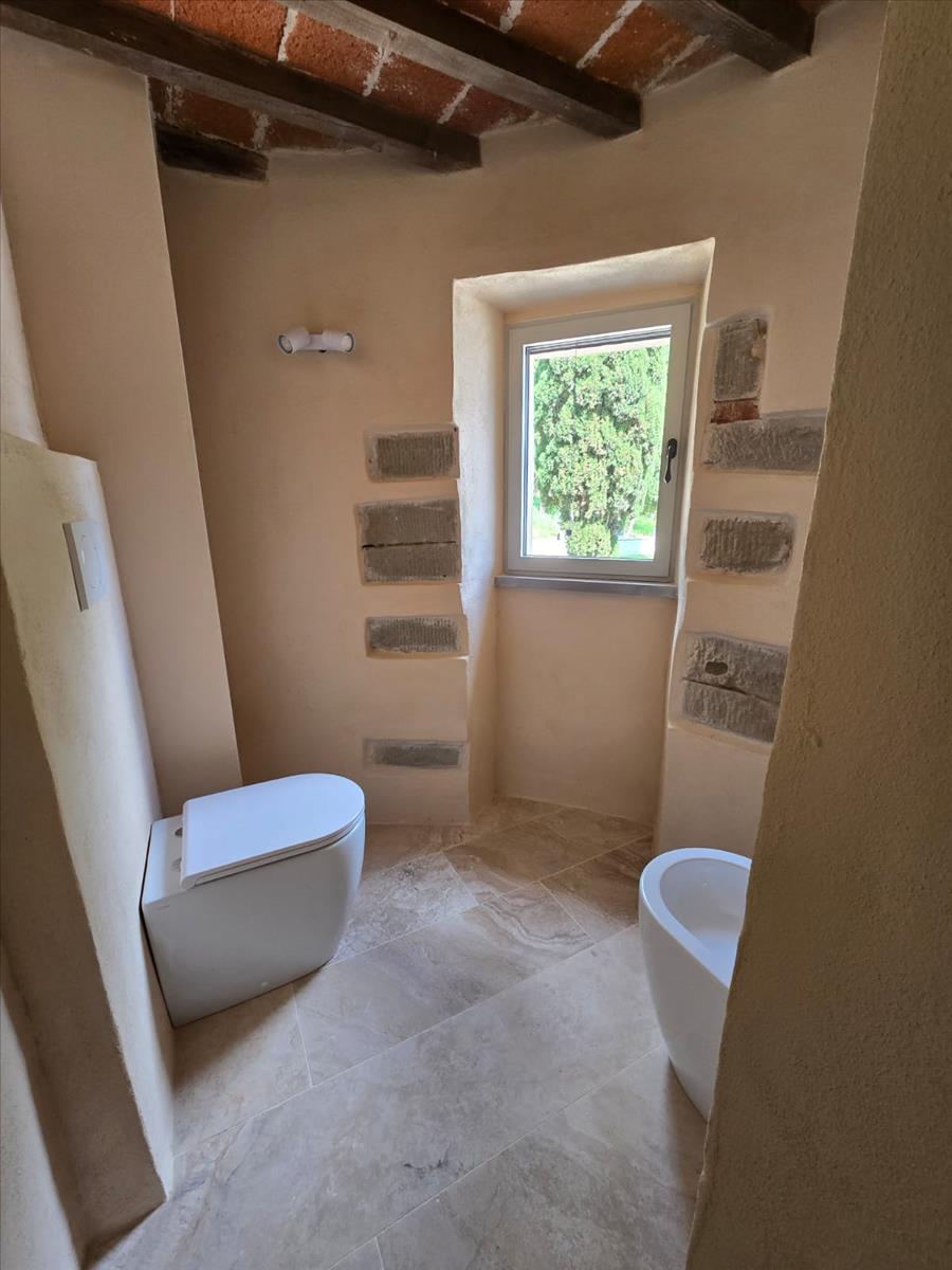 Property Image 5c8fd3ff-ffbe-4263-a782-3b5c304de4ab