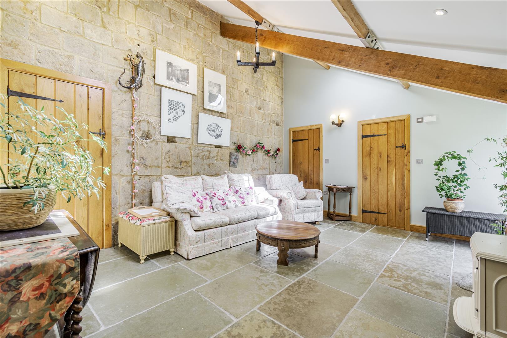 Property Image 5c97dce0-4e92-4e10-8ec1-58908d2334dc