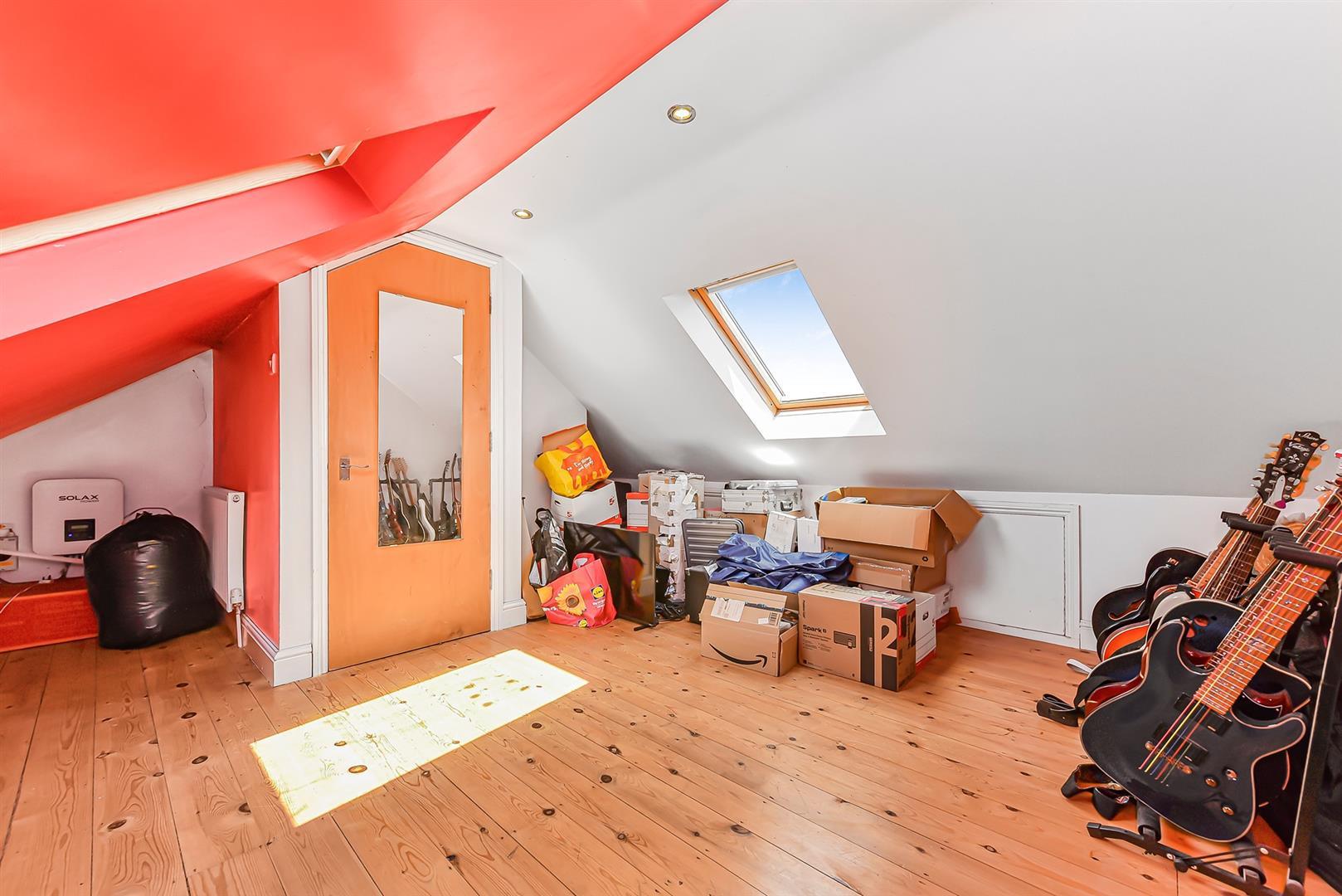 Property Image 5ca0b075-3caa-400c-bea3-7b6ca98415a3