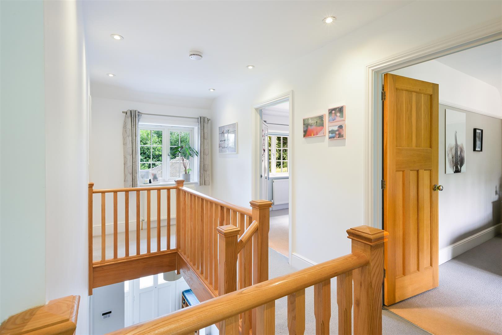 Property Image 5ca6cad2-0f2a-4069-afc3-e27ec278b2b6