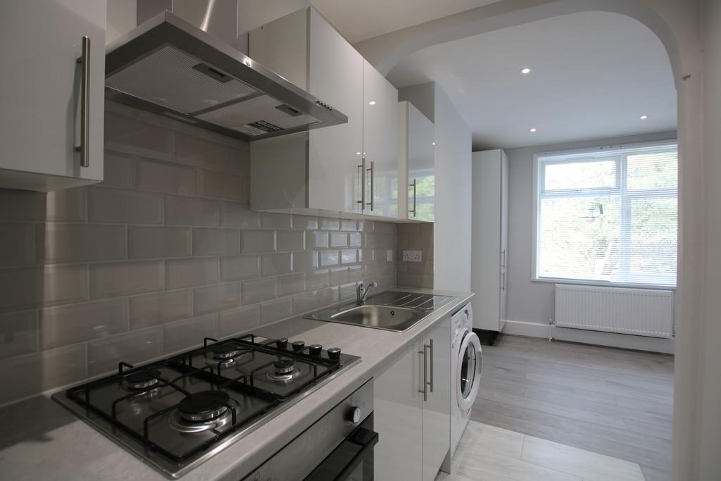 Property Image 5cc5977a-87e4-4513-bc3b-711b8a6d05a1