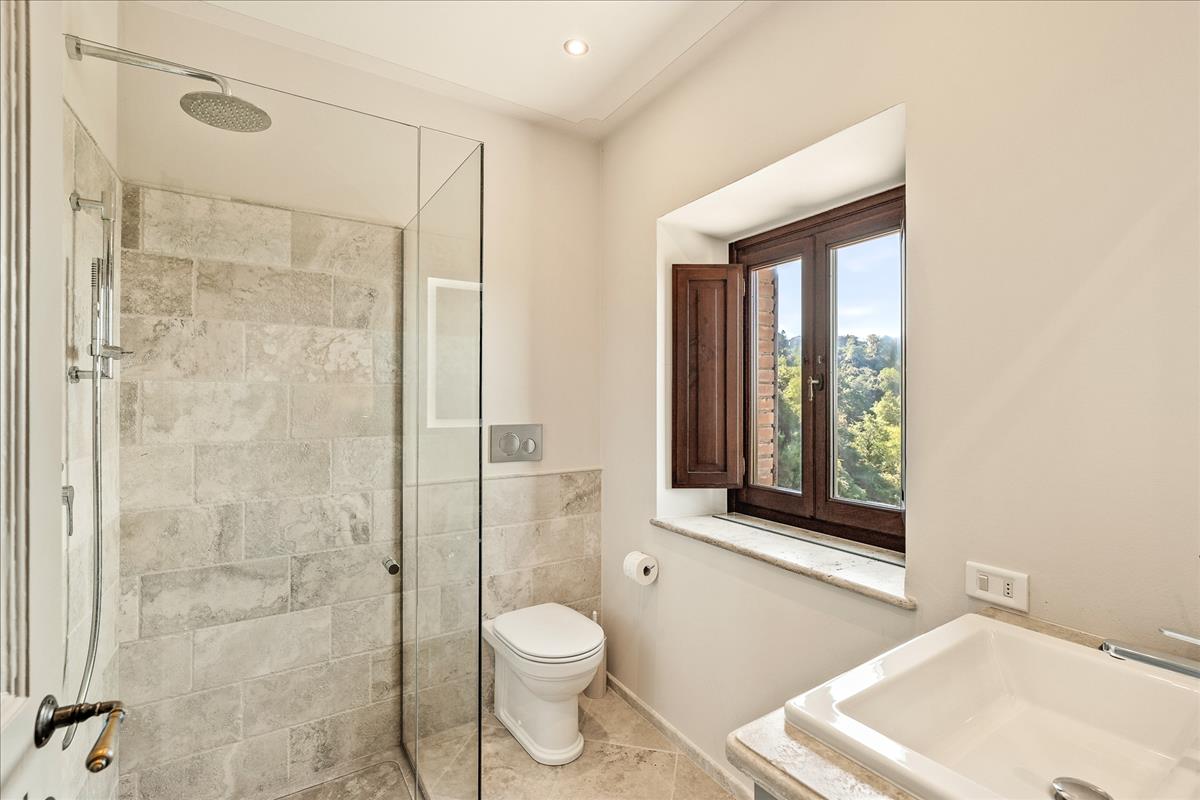 Property Image 5cd780aa-ab5a-409c-923c-9d4a978e4a69
