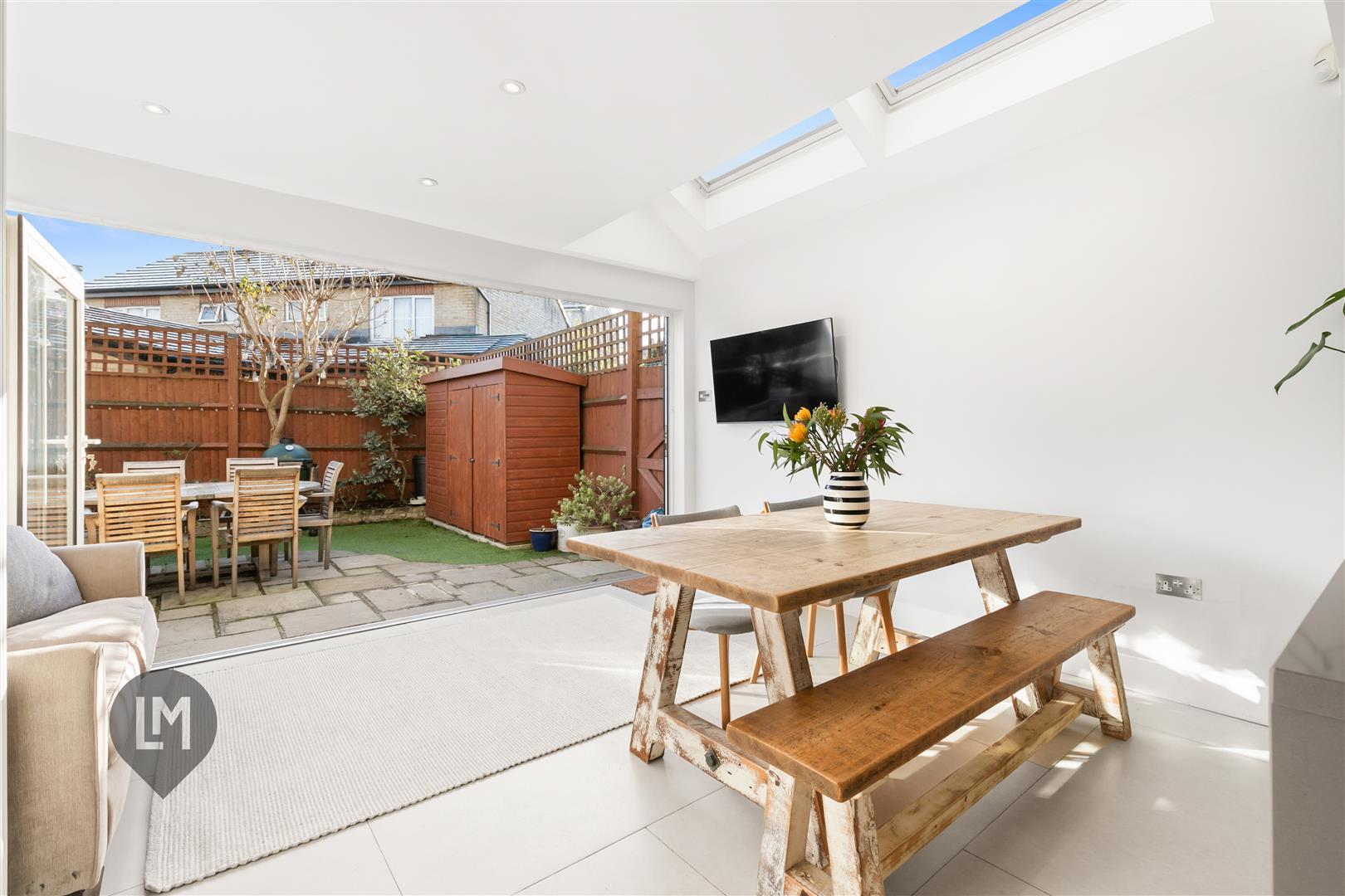 Property Image 5cdb05f3-7268-4d07-8c1f-c4da81399265