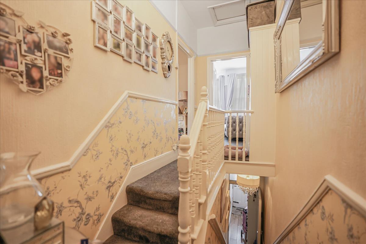 Property Image 5cddd2d4-f8ce-4f70-bb9c-f38d387587fb