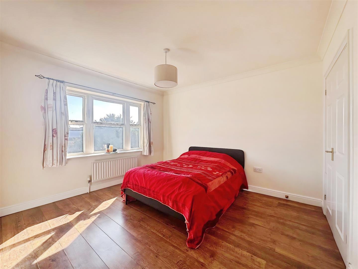Property Image 5ce052ca-79ca-496f-8d89-64c1cc82fa8d