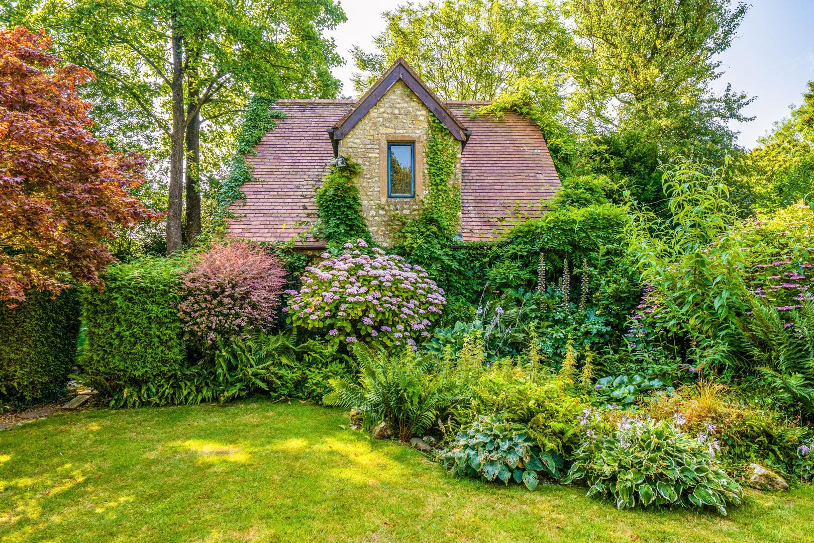 Property Image 5ce184e0-2072-4c9b-a666-7b0e7c064fb9