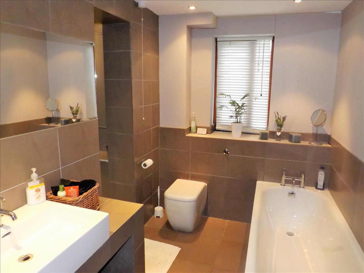 Property Image 5cf217c3-4324-47c4-ae86-10e2bd2f154e