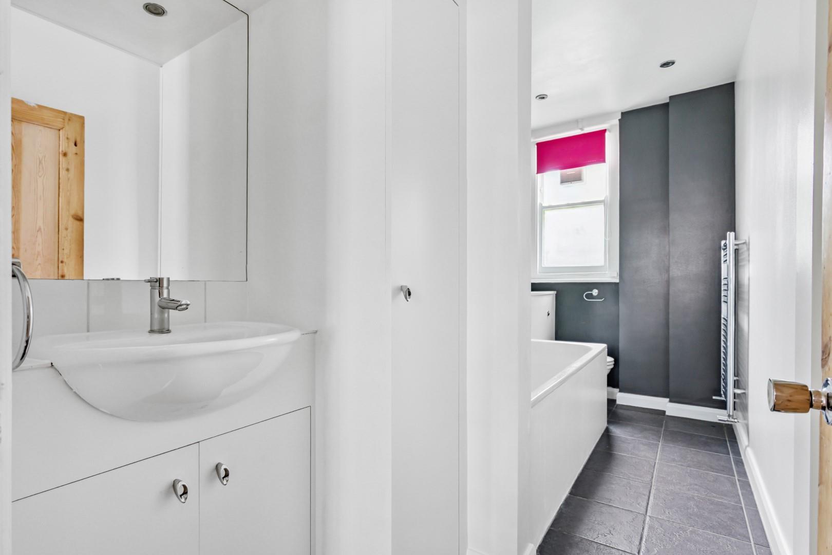 Property Image 5cf739b9-ada9-4f37-a47a-9eb83c7e1859