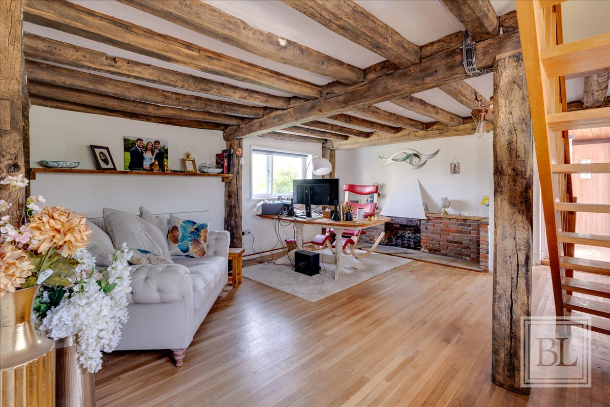 Property Image 5cf75082-ab68-4972-9d6e-34debb799bf1