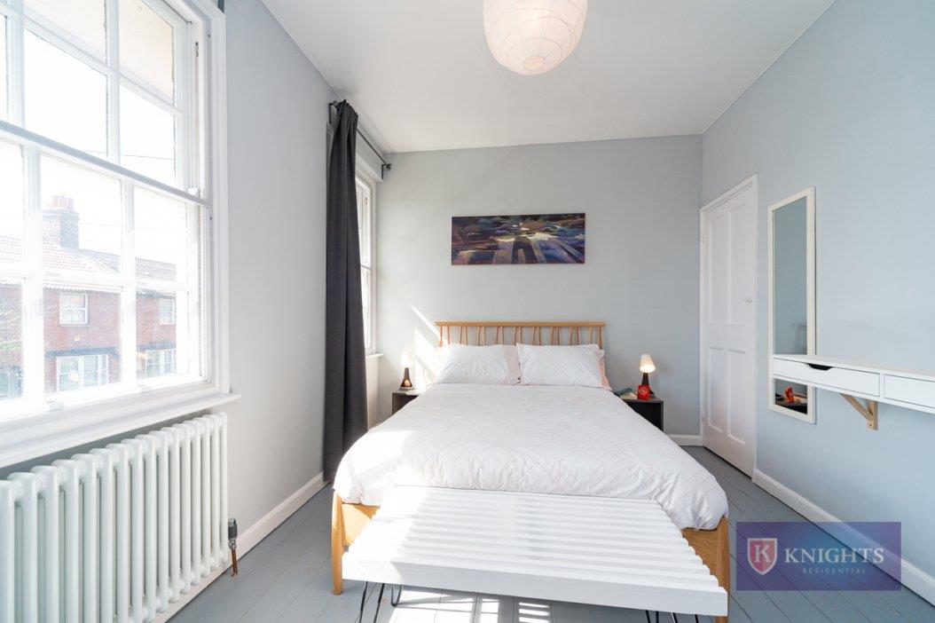 Property Image 5cfd7609-acf9-43fe-a8d2-b6355d571c6f