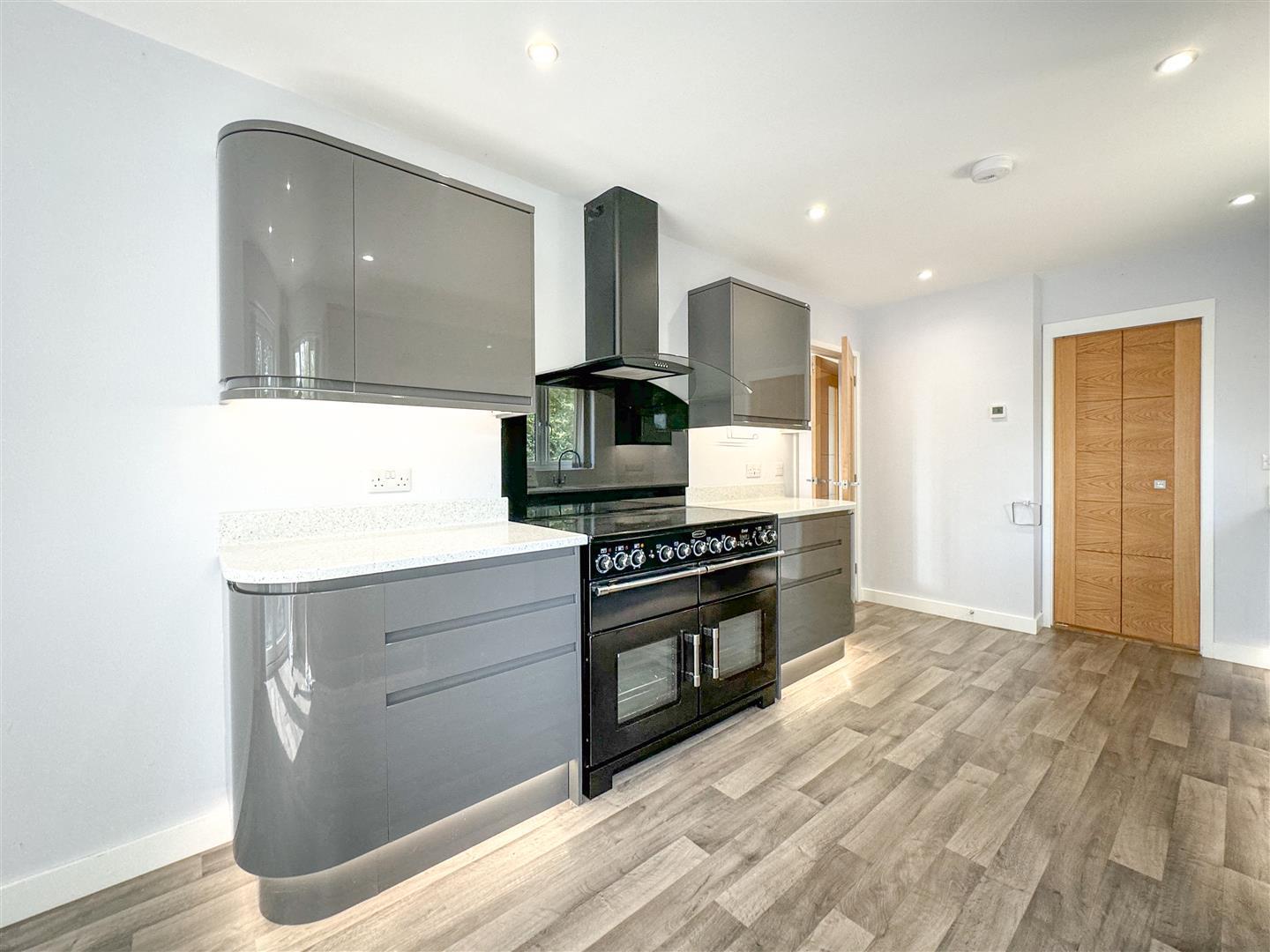 Property Image 5d0eaec4-2ea3-4030-b3eb-791534d9471f
