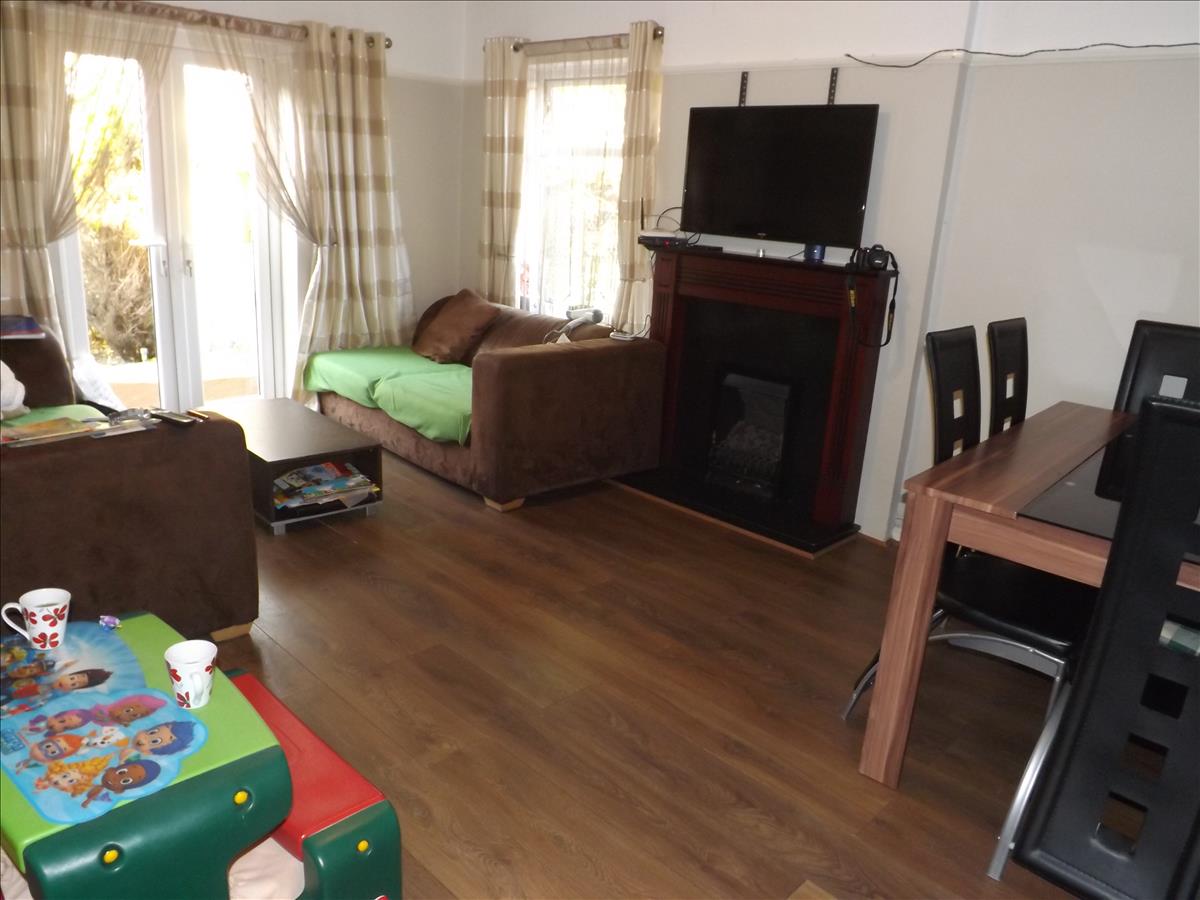 Property Image 5d14f51f-bd12-431e-947d-c0e9bb86bef0