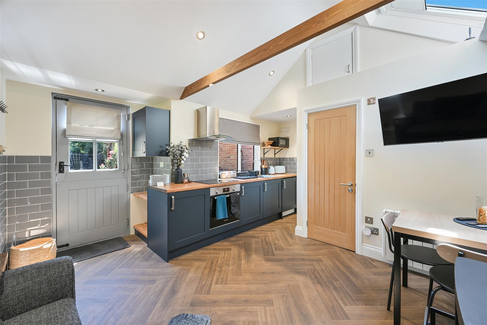 Property Image 5d1887d9-85ae-433e-aceb-150ba509ed1d