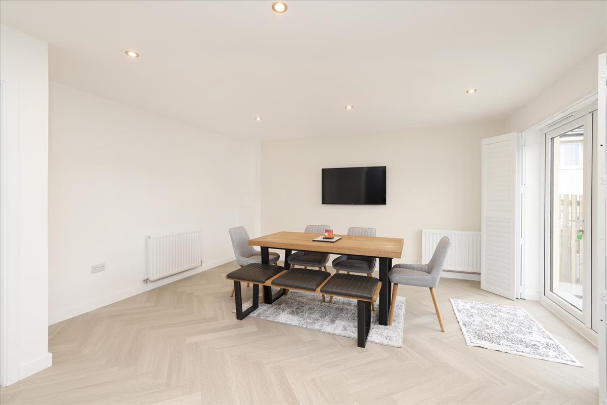 Property Image 5d1d33b0-186e-4276-acd9-f08102ca300a