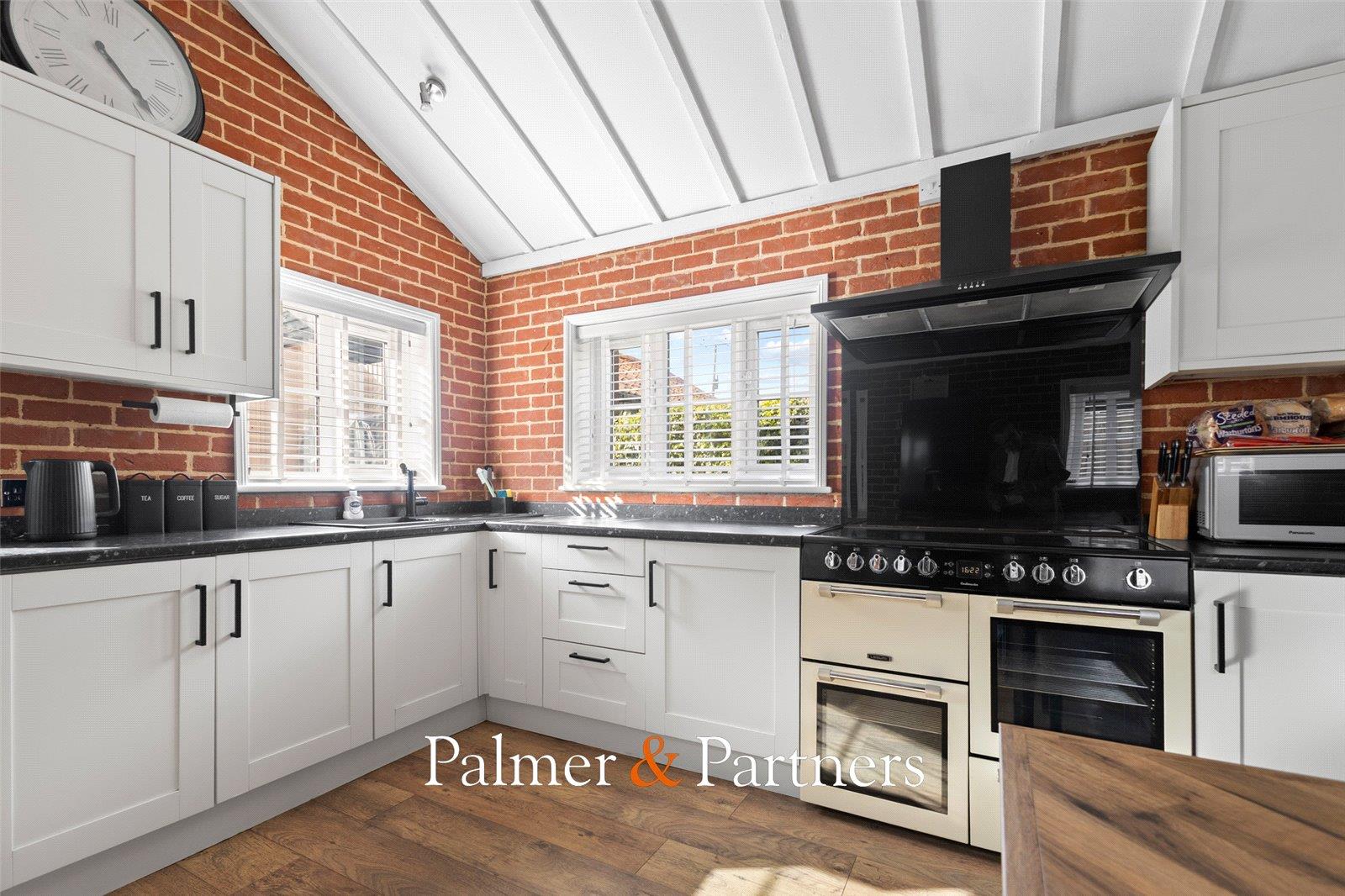 Property Image 5d1ef5d0-4692-42fe-a22b-e2639449dc4c