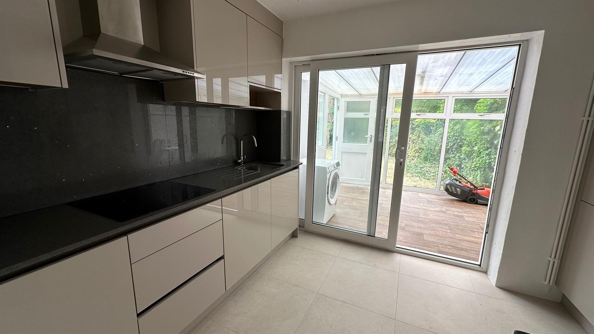 Property Image 5d1fc59f-07f7-4343-8910-f88cff8fbb96